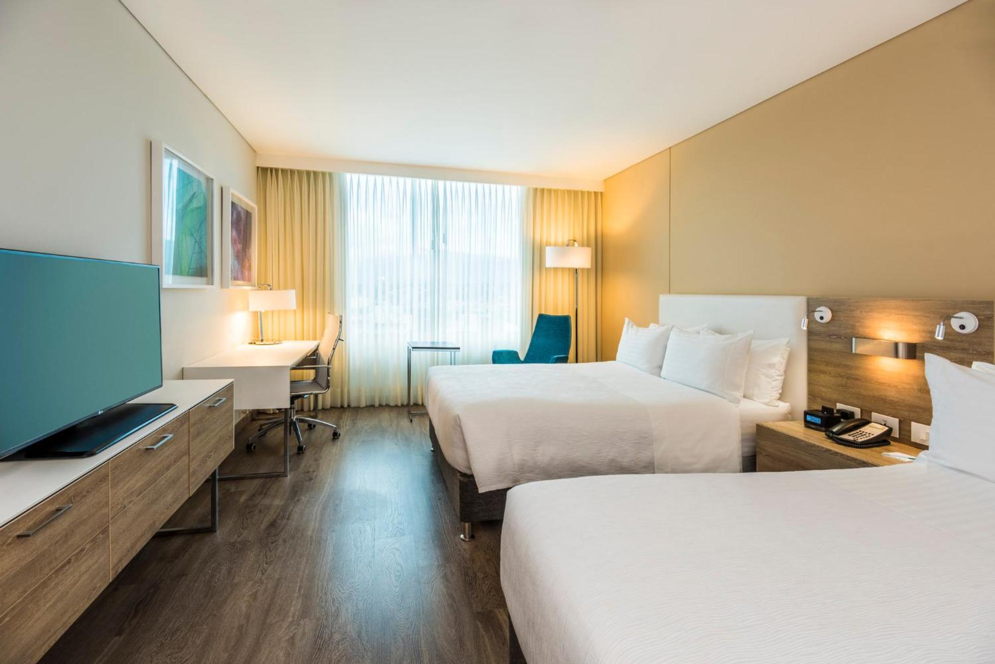 Holiday Inn Cucuta By Ihg Exterior foto A typical room at the hotel